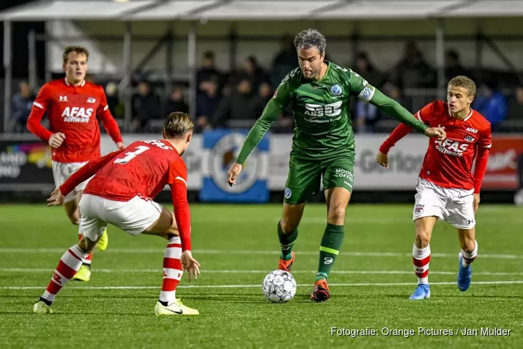 Jong AZ verrast De Graafschap